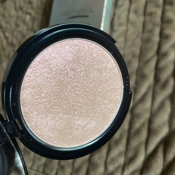 Aesthetica highlighter lunar & Phoenix, mascara - Picture 6 of 6